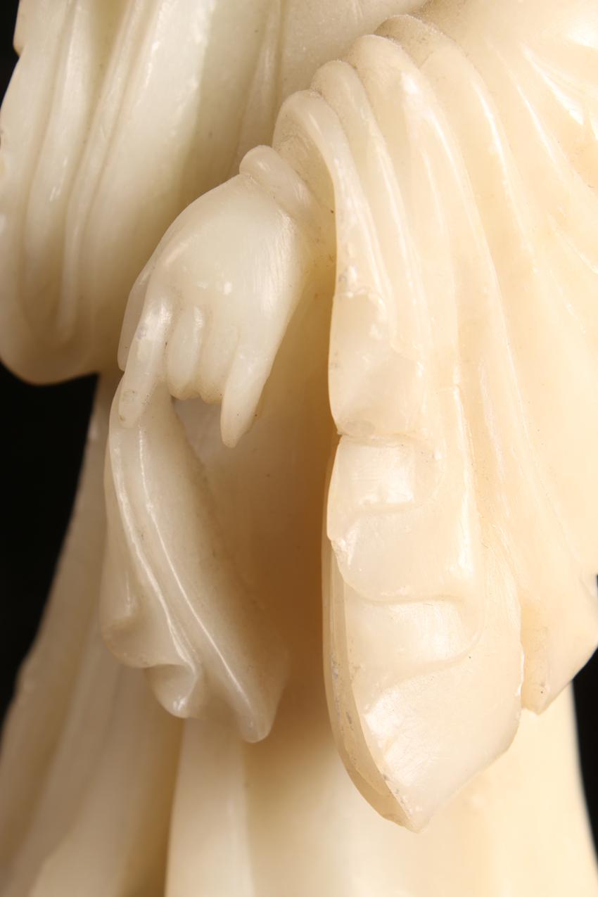 Kiinalainen saippuakivi figuuri / Chinese carved soapstone figure of woman - Image 9
