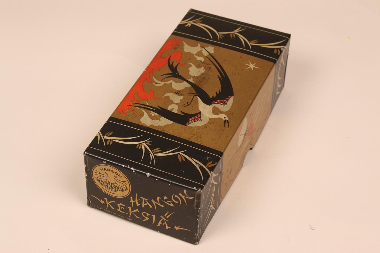 Vanha Hangon Keksin Mikado-peltirasia - Image 13