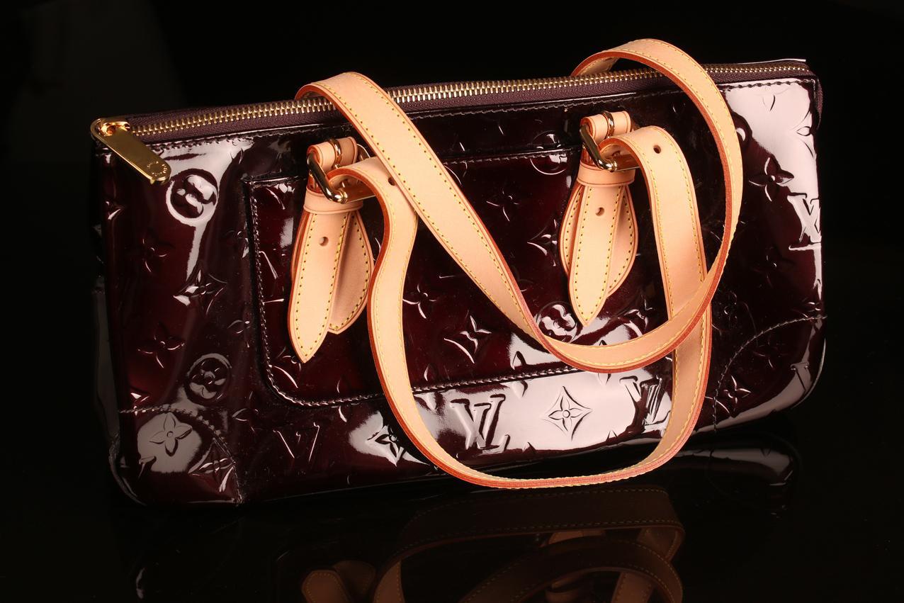 Louis Vuitton Amarante Monogram Vernis Rosewood Avenue laukku