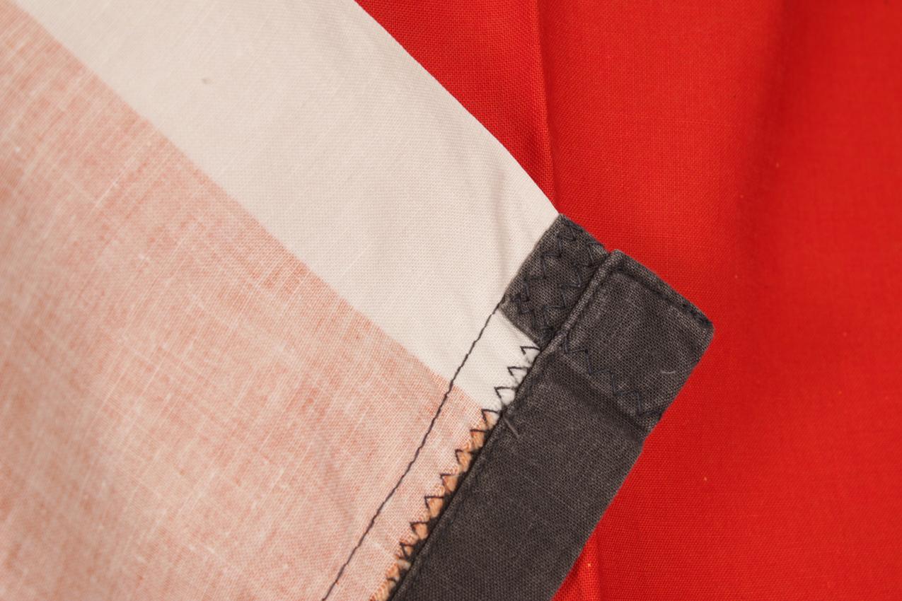 Vintage Marimekko punainen kangas “Kaivo” - Image 5