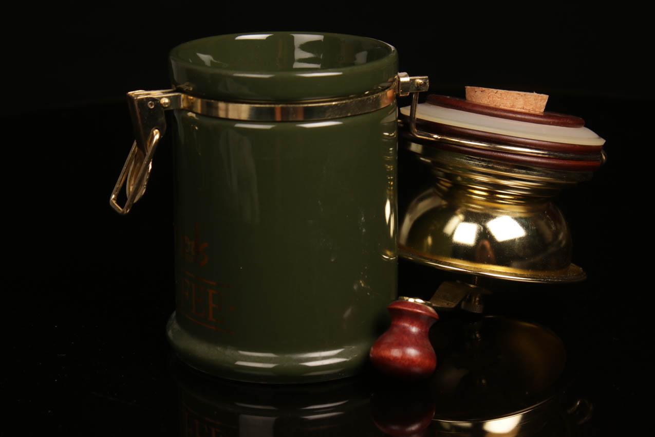 Vintage Harrods kahvimylly / Vintage Harrods coffee grinder - Image 4