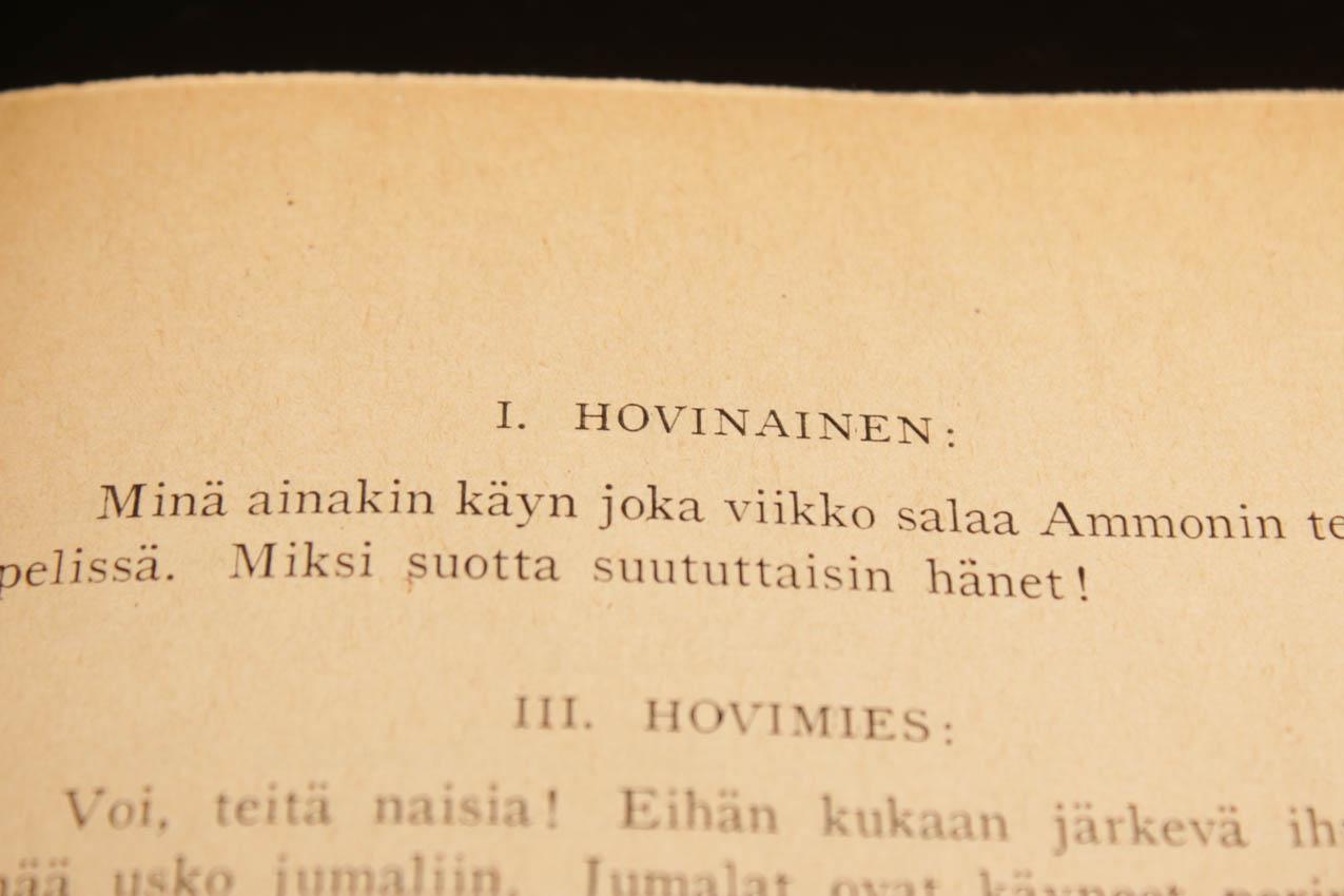 Kirja Mika Waltari Akhnaton – auringosta syntynyt Prologi ja 5 näytöstä - Image 8