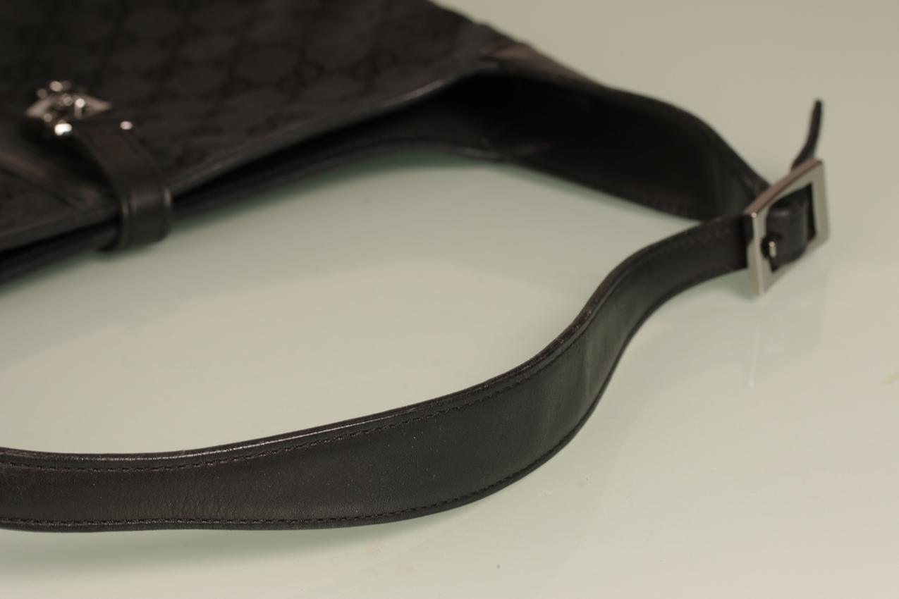Gucci GG monogrammi Jackie musta kanvaasilaukku - Image 11
