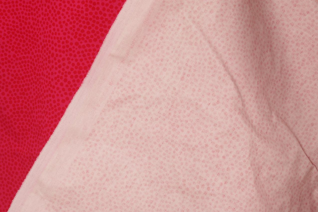 Marimekko Vuokko Eskolin-Nurmesniemi oilcloth tablecloth fabric pink “Pirput Parput” - Image 6