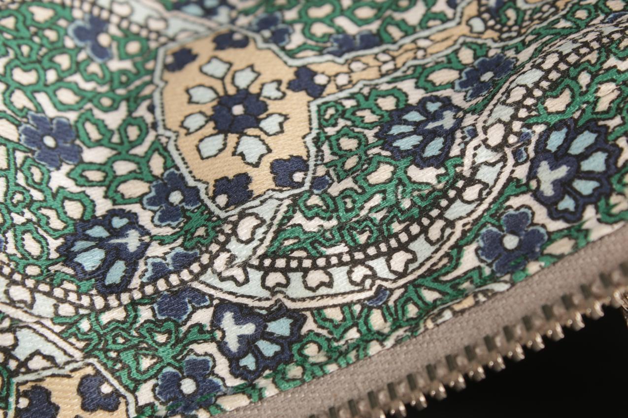 Harvinainen hopeanvärinen Gucci Romy Boston nahkalaukku - Image 16
