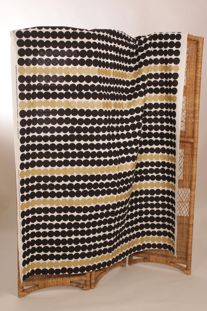 Marimekko Maija Louekari kangas “Räsymatto” 10-vuotisjuhlakuosi