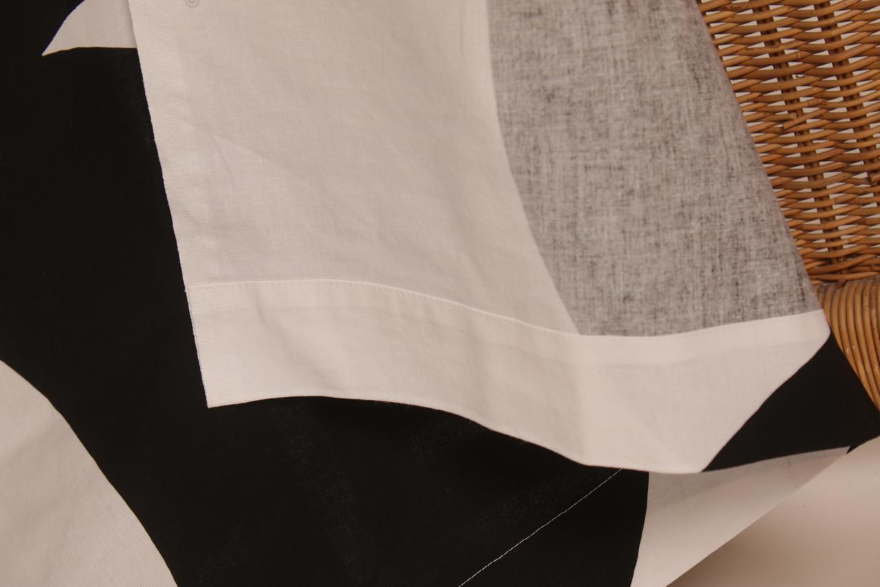 Marimekko Maija Isola mustavalkoinen kangas “Kaivo” extra pitkä pöytäliina - Image 4
