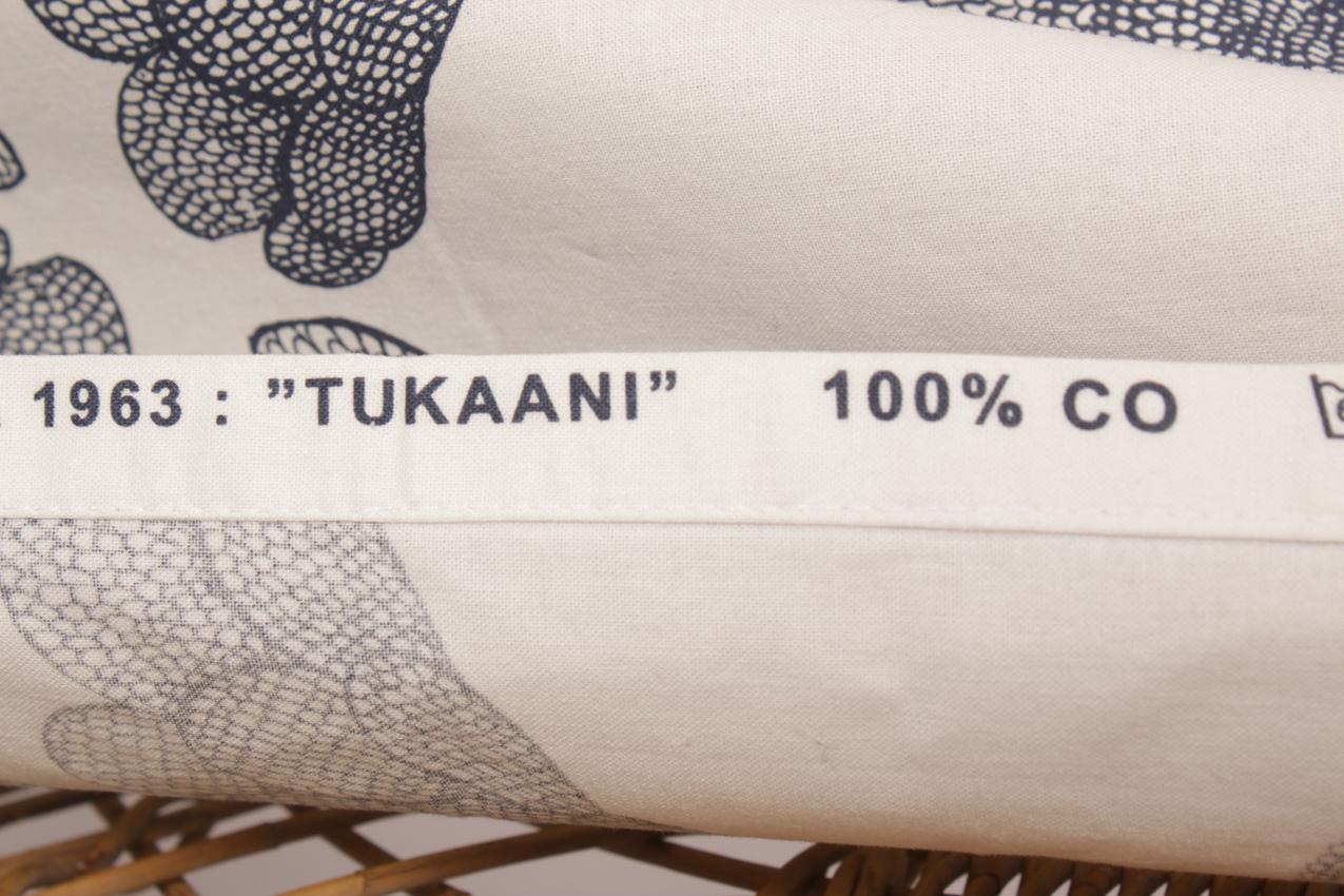 Marimekko Annika Rimala fabric table cloth “Tukaani” - Image 4