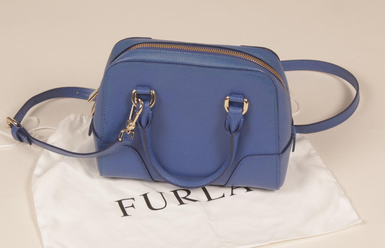 Furla sininen pieni nahkalaukku - Image 3