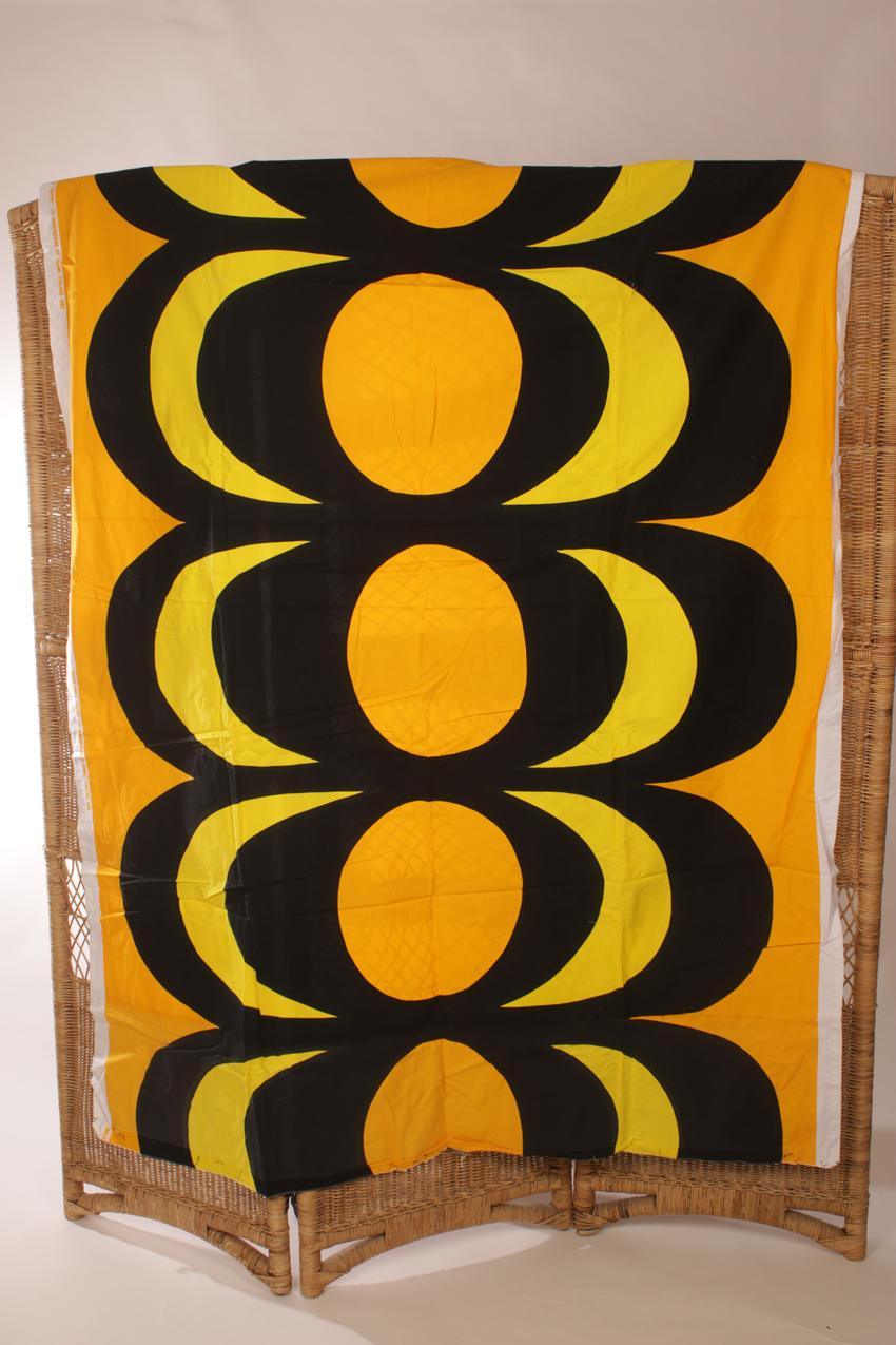 Vintage Marimekko keltainen“Kaivo” kangas