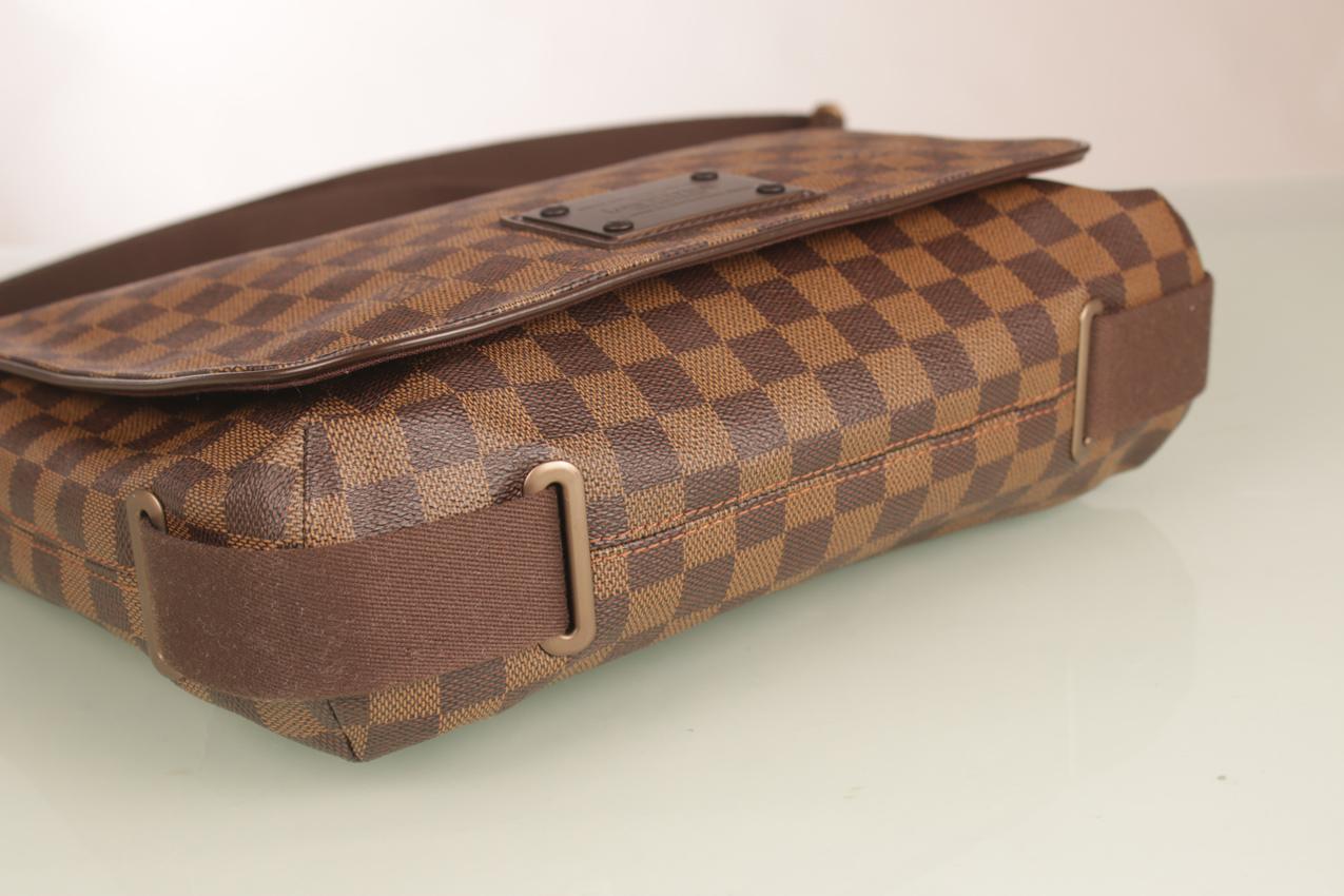 Louis Vuitton Brooklyn MM Damier Ebene Canvas Messenger olkalaukku - Image 6