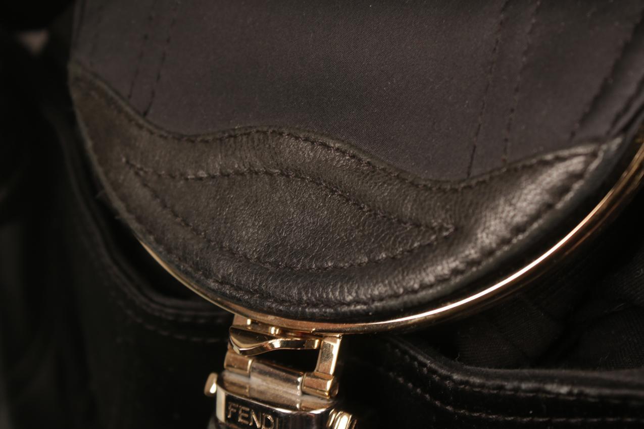 Fendi Spy musta satiini/nahka Hobo-laukku - Image 14