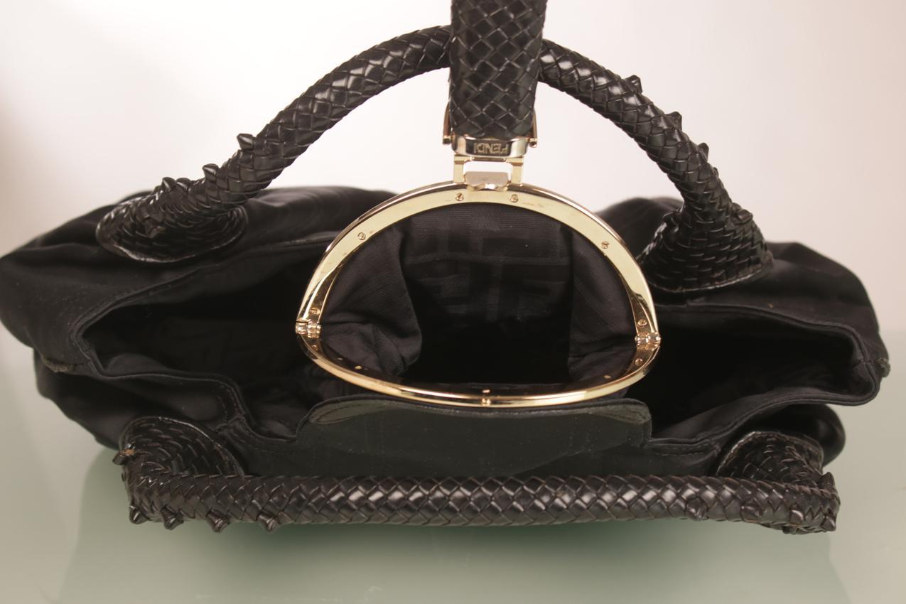 Fendi Spy musta satiini/nahka Hobo-laukku - Image 21