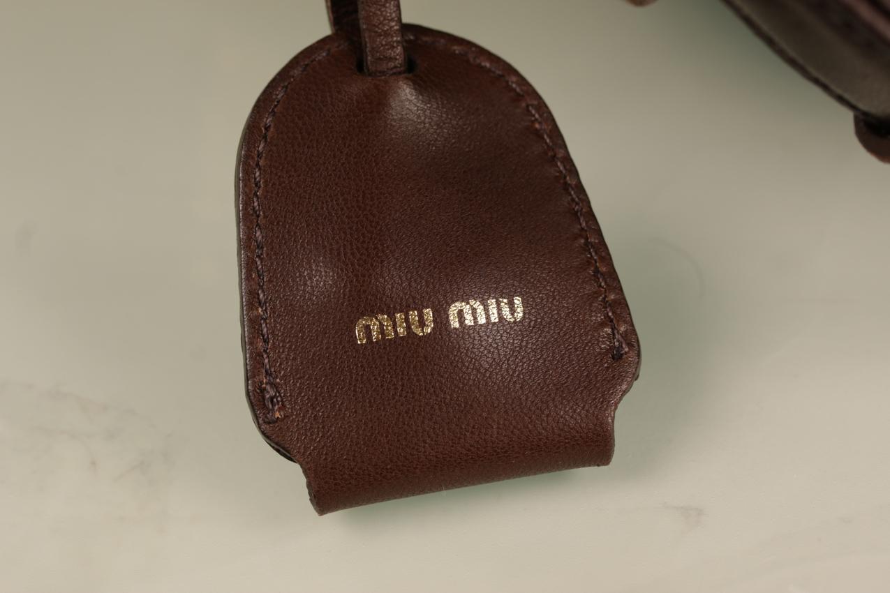 Miu Miu Sacca Matelasse kahvinruskea nahkainen Hobo laukku - Image 18