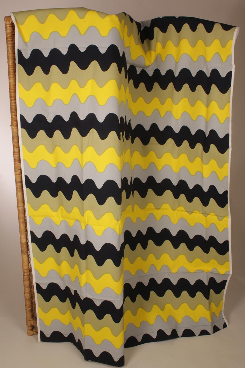 Marimekko Maija Isola canvas verhoilukangas “Lokki”