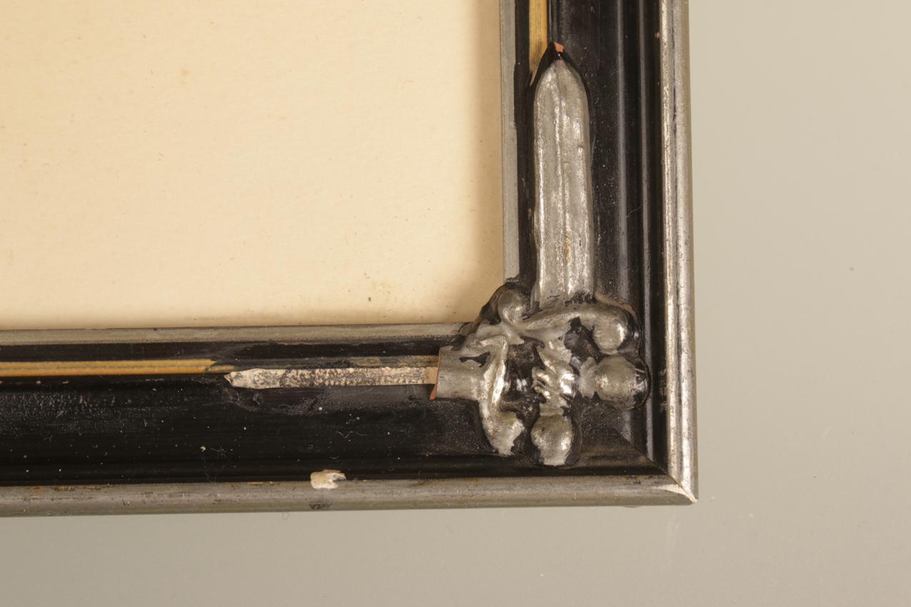 Kehystetty muotokuva Carl Gustaf Emil Mannerheim ja kirja "Suomen Marsalkka" - Image 3
