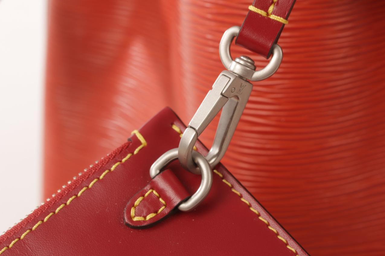 Louis Vuitton Rouille Epi Leather Twist bucket olkalaukku - Image 19
