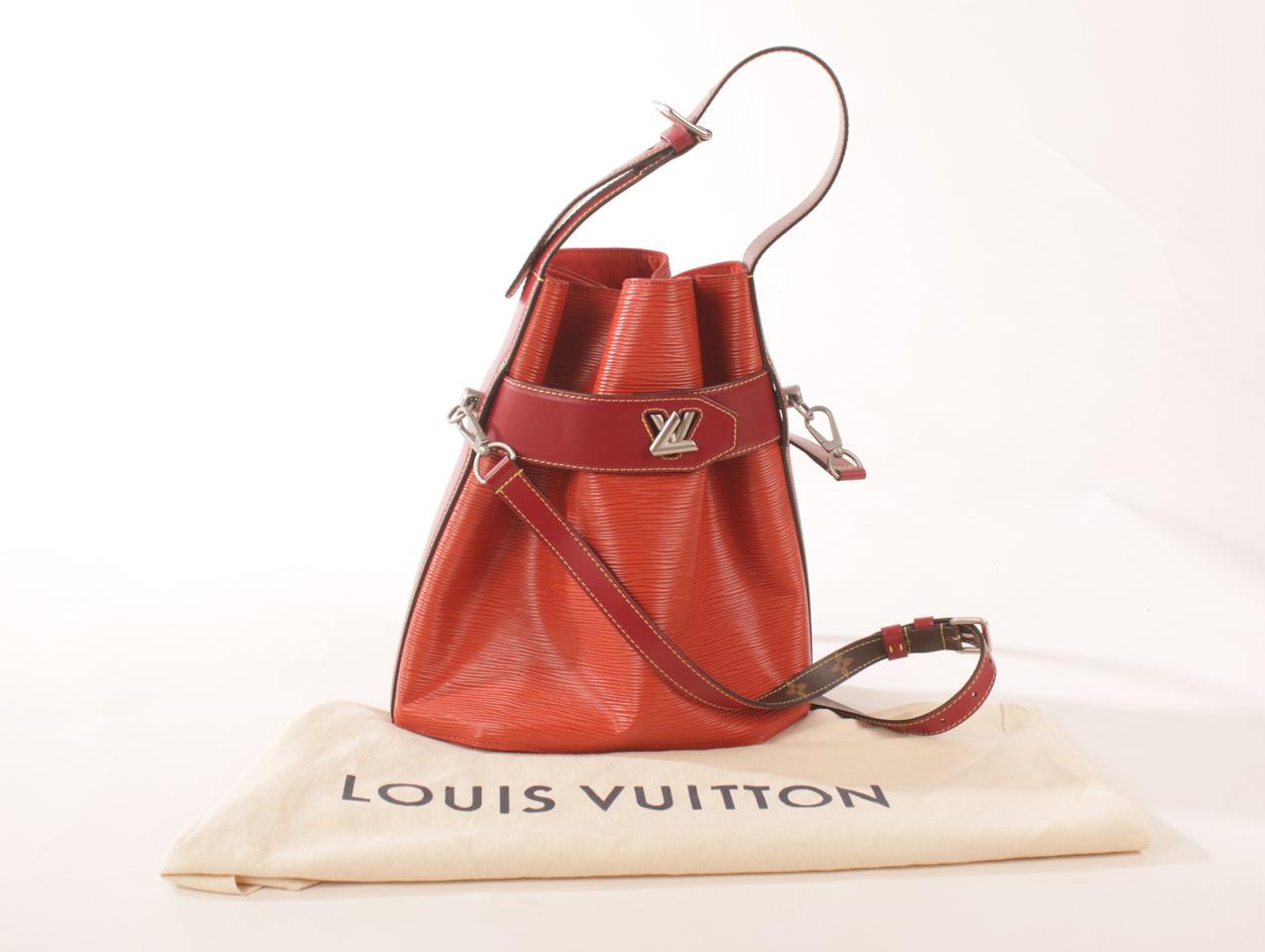 Louis Vuitton Rouille Epi Leather Twist bucket olkalaukku