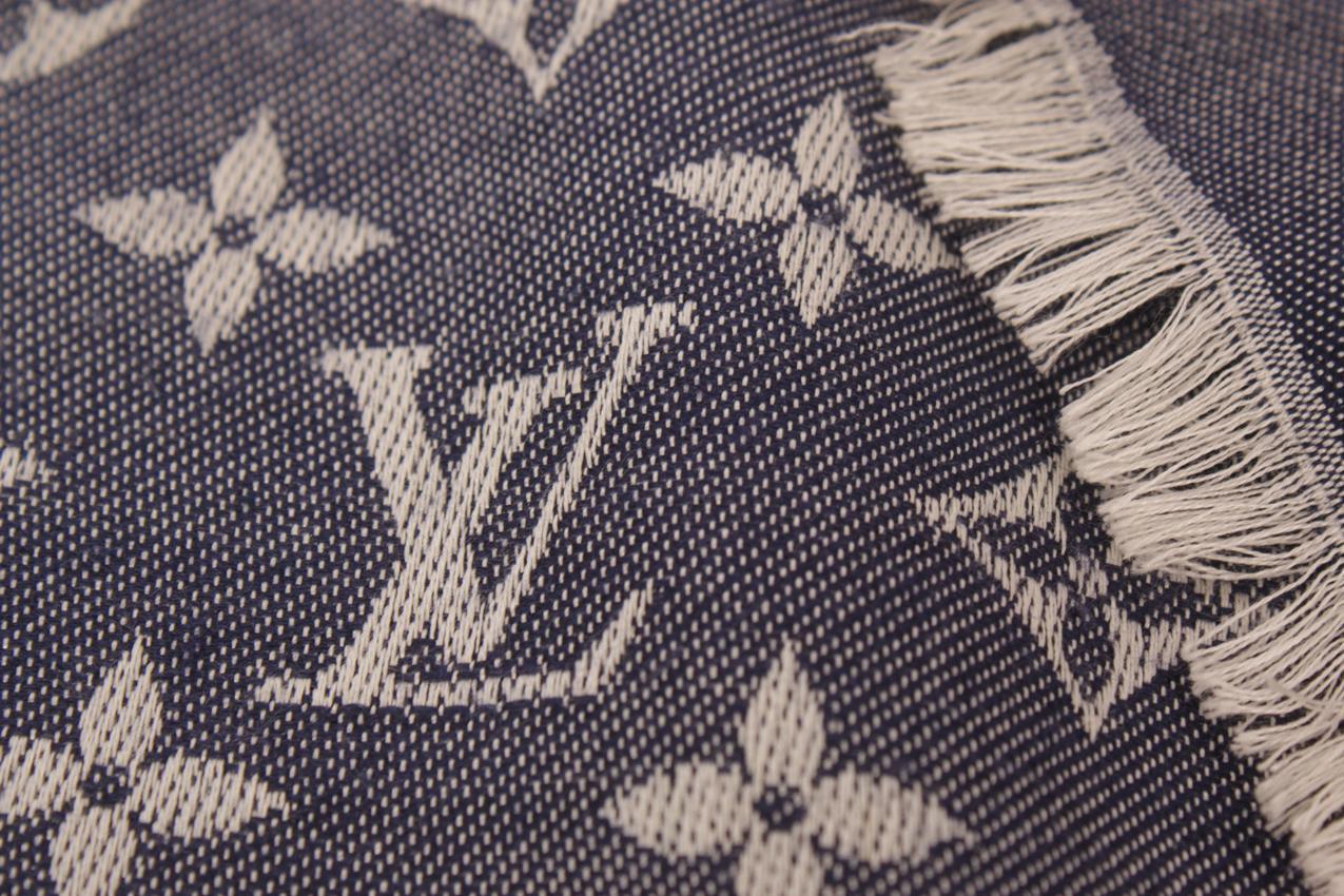 Louis Vuitton sininen Monogram Denim huivi - Image 7