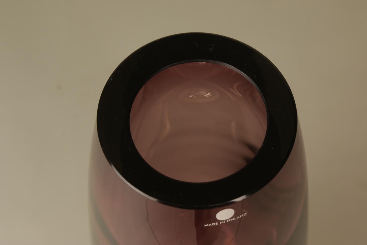 Iittala Erkki Vesanto signeerattu burgundin punainen ”Lappi” maljakko - Image 6