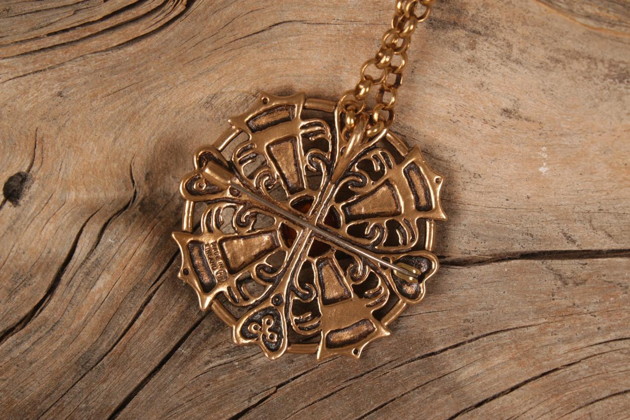 Vintage Kalevala Koru Kaisaleena Mäkelä ”Kuukiven koru” brooch pendant bronze - Image 4