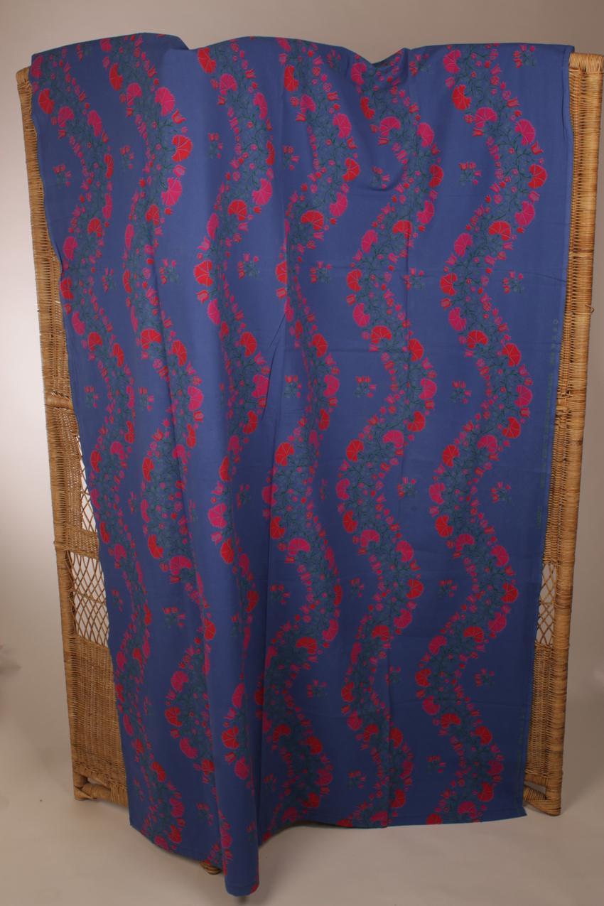 Vintage Marimekko Kristiina Isola “Menuetti” fabric tablecloth - Image 3
