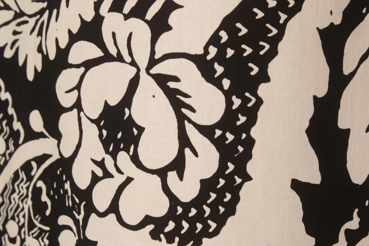 Vintage Marimekko Kristiina Isola “Fandango” fabric tablecloth - Image 3