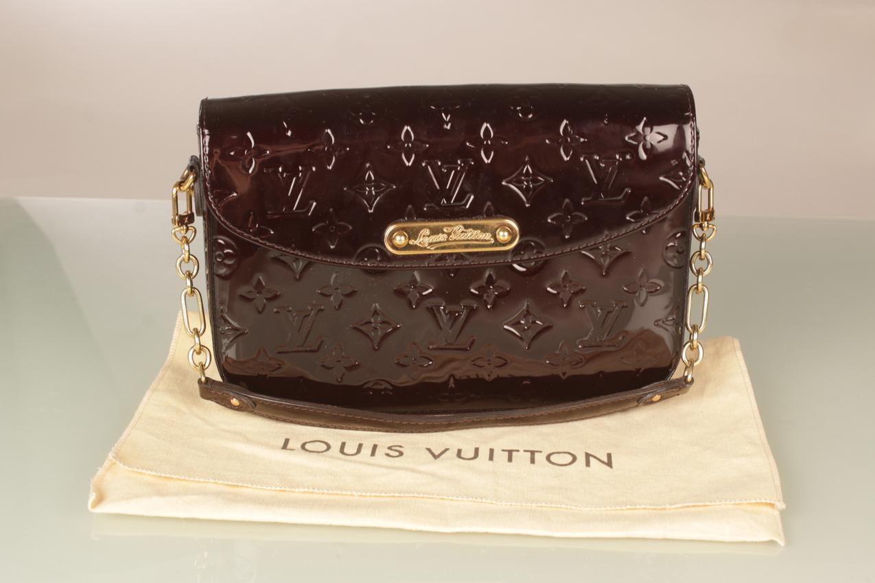 Louis Vuitton viininpunainen Amarante Monogram Vernis Bel Air laukku - Image 2