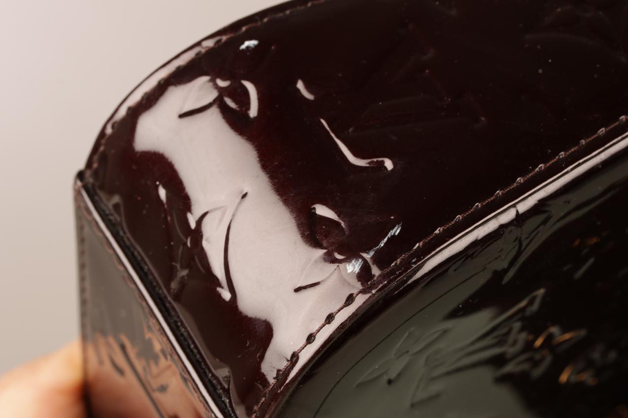 Louis Vuitton viininpunainen Amarante Monogram Vernis Bel Air laukku - Image 12