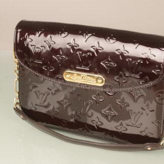 Louis Vuitton viininpunainen Amarante Monogram Vernis Bel Air laukku