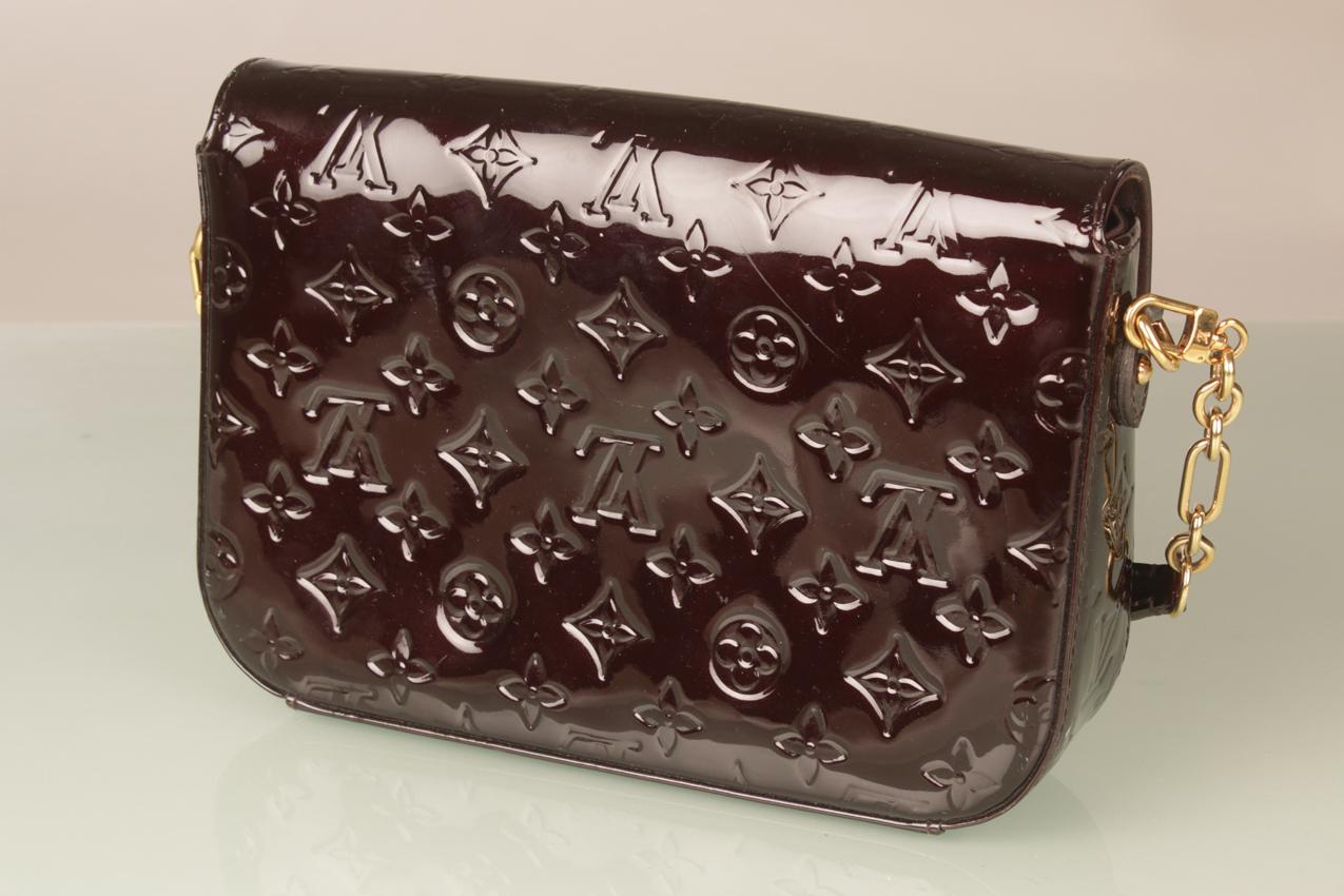 Louis Vuitton viininpunainen Amarante Monogram Vernis Bel Air laukku - Image 4