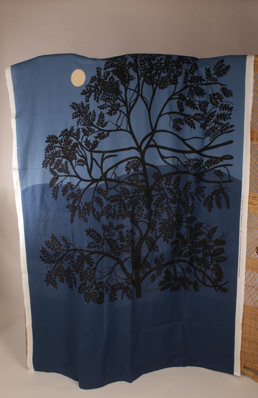 Vintage Marimekko Maija Isola “Puu kuutamossa” ”Blowing rock” kangas